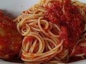 Spaghetti calamari ripieni.