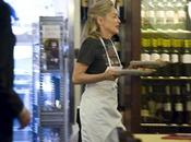 Roma: Sharon Stone cameriera pizze paparazzi