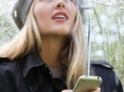 Roma: quando avere l'i-phone rapina aggredisce coetanea. tempi moderni giovanissime.