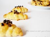 Mini croissant miele gocce cioccolato fondente