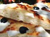 Focaccia stracchino olive nere