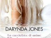 ESCE OGGI: FASCINO MALE. CACCIATRICE ANIME" DARYNDA JONES