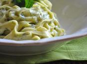 Fettuccine alla crema zucchine menta