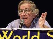 Noam Chomsky: Strategie della Manipolazione attraverso mass media