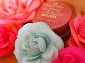 Essence soufflè touch blush