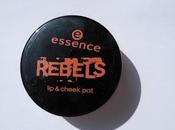 cheek Rebels Essence