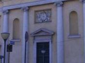 Crime News Bergamo: afferrata collo derubata mentre prega chiesa