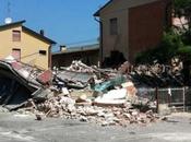 Terremoto, altre scosse: morti. rincara benzina, video