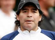 Maradona: perseguitano,ho l’azzurro cuore,voglio tornare Napoli per…”