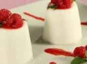 Panna cotta cocco salsa lamponi