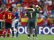 Casillas esalta Buffon vista Spagna-Italia: esempio tutti"