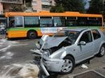 Incidente Bergamo: auto contro pullman
