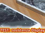Resistenza display iPhone Galaxy
