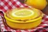 Torta soffice glassata limone