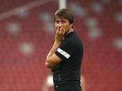 Conte "marcato" dall'Uefa Chelsea-Juventus: niente cellulare tribuna