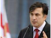 Georgia, video-shock contro Saakashvili: “Oppositori torturati”