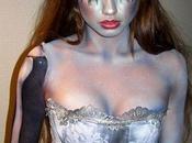 Adriana Lima traveste Sposa Cadavere Halloween