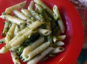 Ricette mangiar sano: Pasta zucchine pesto Micaela)