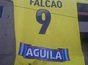 Calcio, mega camiseta della Colombia Falcao