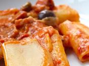 Paccheri pomodorini, salame piccante, caciocavallo capperi!