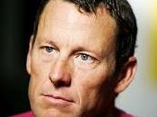 Armstrong sempre solo, lascia guida fondazione perde importante sponsor