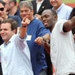 Usain Bolt Janeiro nella posa reso celebre: foto