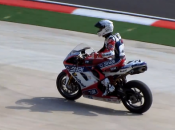 Superbike 2013: Ducati conferma rinnovo contratto Carlos Checa