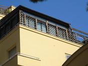 furbetti terrazzino che, nostro modo vedere, restano criminali fuorilegge, altroché