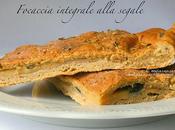 Focaccia integrale alla segale prosciutto formaggio olive: ricetta pasta lievitata