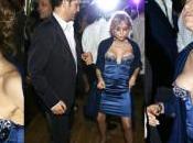 Silvio scoppiato, pensa salvarsi mandando avanti quella sgarrupata della figlia capolinea. Questa volta propaganda basta.