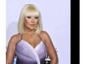 Christina Aguilera: “Ora curve finalmente sento agio”