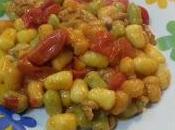 Gnocchetti tricolore vongole, pachino pinoli