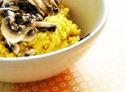 Quinoa risotto alla curcuma funghi