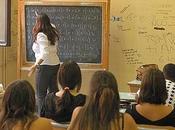 Proff palpeggiata studenti Scuolazoo.com chiede milione euro