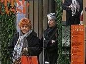 persone perbene iscrivono alla truffano marchesine, fanno falso bilancio, corrompono giudici testimoni. Frequentano minorenni organizzano bordelli villa, buttano terra cicca sigaretta.