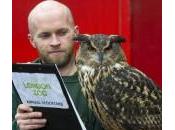 Allo Londra tempo inventario: animali custodi insieme, foto