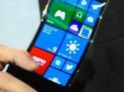 2013: Microsoft Samsung mostrano smartphone flessibili