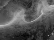 Un’aurora boreale notturna