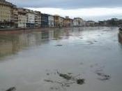 Maltempo Firenze L’Arno sopra primo livello agli Ufizi