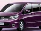 Arriva Nissan Serena mercato giapponese