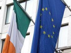 L’Unione Europea mani irlandesi