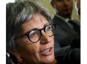 Anna Finocchiaro “gaffe” classista: “Parliamo parlamentari bidelle”