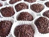 Brigadeiro dolce brasiliano cioccolato latte condensato.