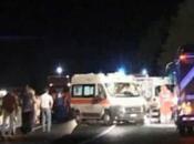 Incidente mortale sulla provinciale Bultei Buddusò Muoiono giovani