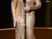 Shirley bassey strepitosa straccia adele alla notte degli oscar