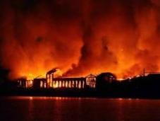 Distrutto incendio museo interattivo Città della Scienza Napoli