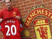 Persie, maglia venduta Gran Bretagna tifosi numero Manchester United