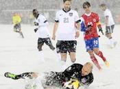 Usa-Costa Rica, debutto nella bufera neve maglia celebrativa anni Soccer