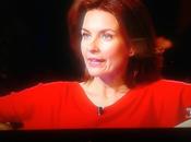 Alessandra Moretti perfetta divisa rossa scivolata nella Casta