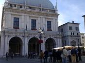 Brescia visita guidata diventa teatro itinerante